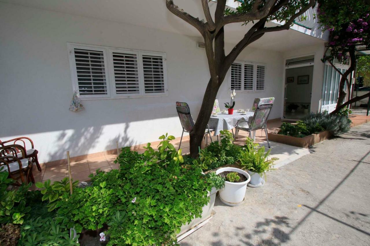 Apartmani Ivona & Ivo Makarska Exterior foto