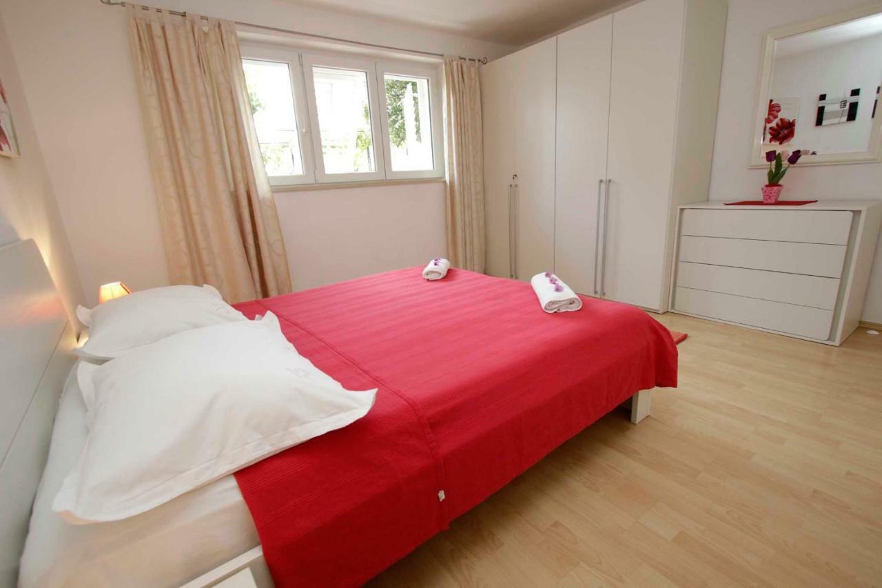 Apartmani Ivona & Ivo Makarska Exterior foto